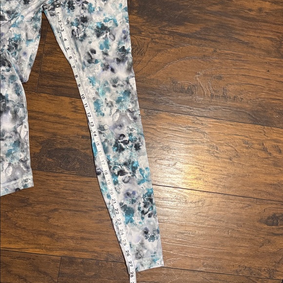 Lululemon align leggings - Picture 7 of 9